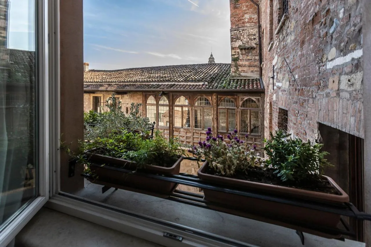 Relais Balcone Di Giulietta Hotel Verona Guest house